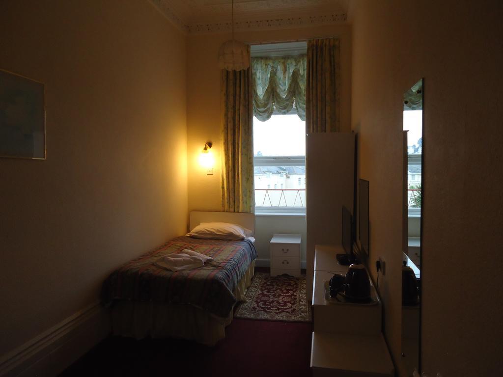 Abbey Court Hotel Torquay Habitación foto