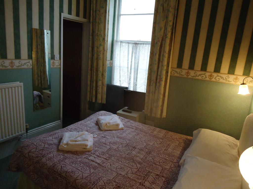 Abbey Court Hotel Torquay Habitación foto