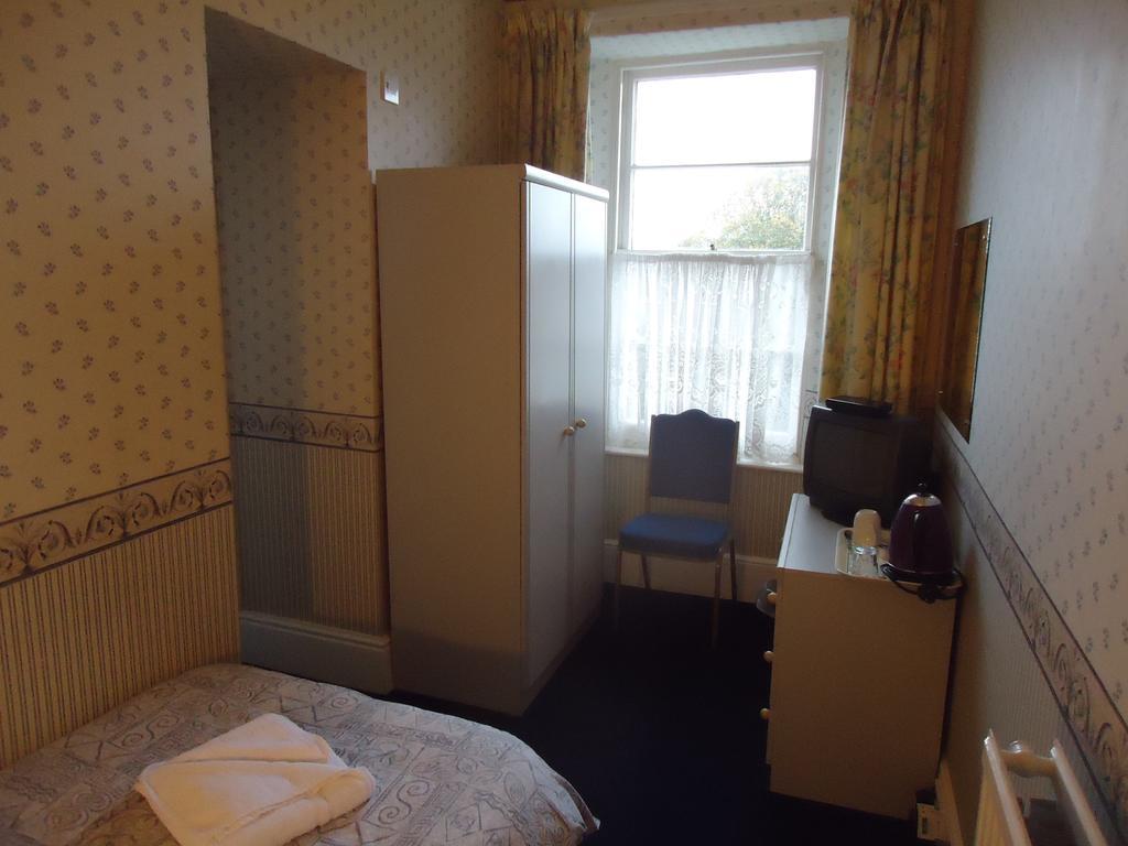 Abbey Court Hotel Torquay Habitación foto